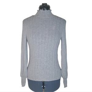 Essei lettuce edge long sleeve grey mock neck blouse balloon sleeve NWOT Small